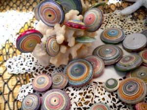 Saucer Shaped Paper Beads
